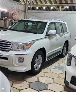 تويوتا لاندكروزر